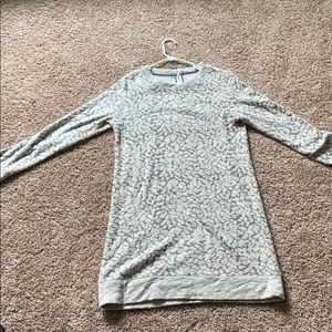 Lou & Grey size large grey sweater dress